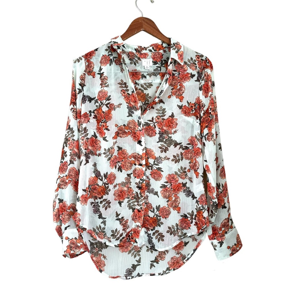 ❤️5/$25 Target A New Day Sheer Polyester Floral Button Front Blouse Blue Small